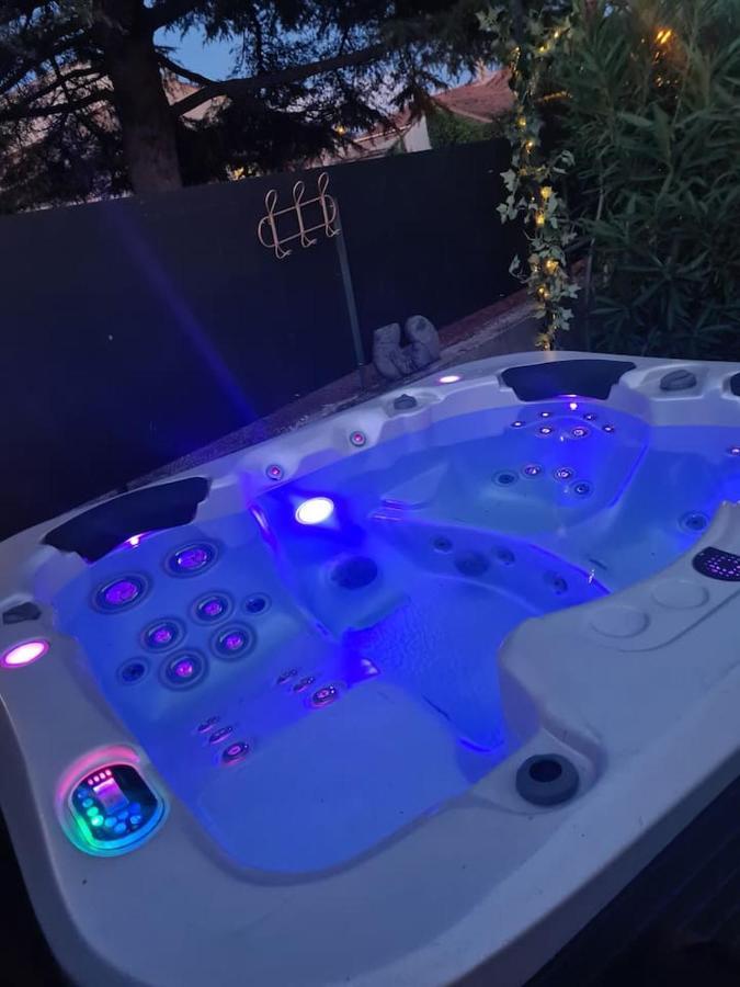 カヴァイヨン La Pause En Luberonヴィラ エクステリア 写真